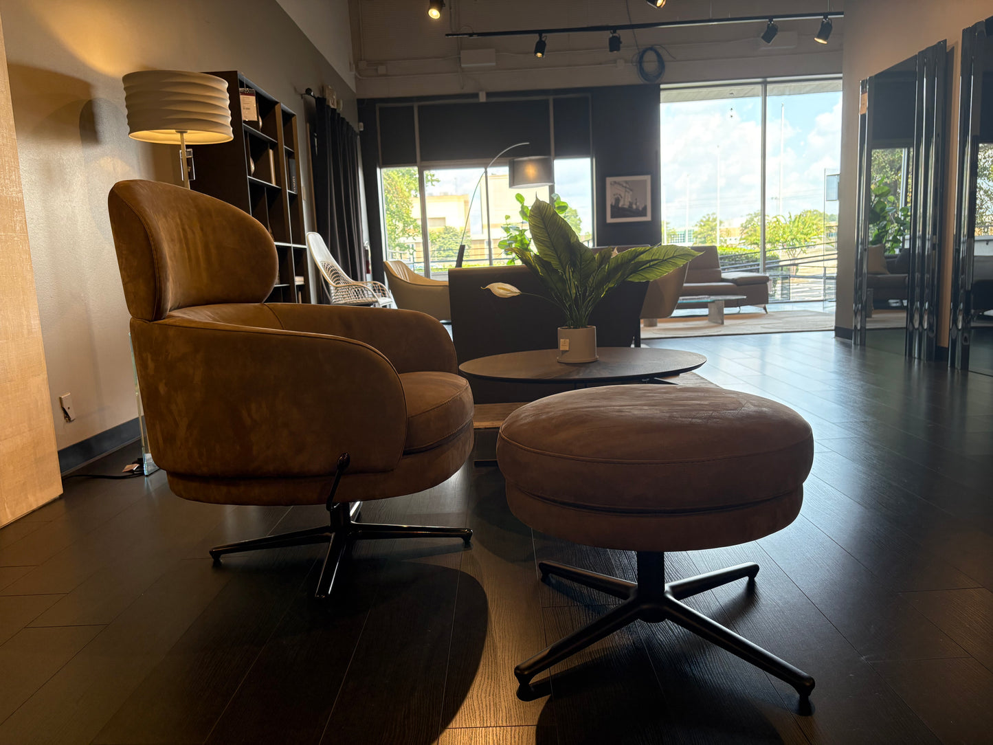 Brown Armchair 24" Ottoman