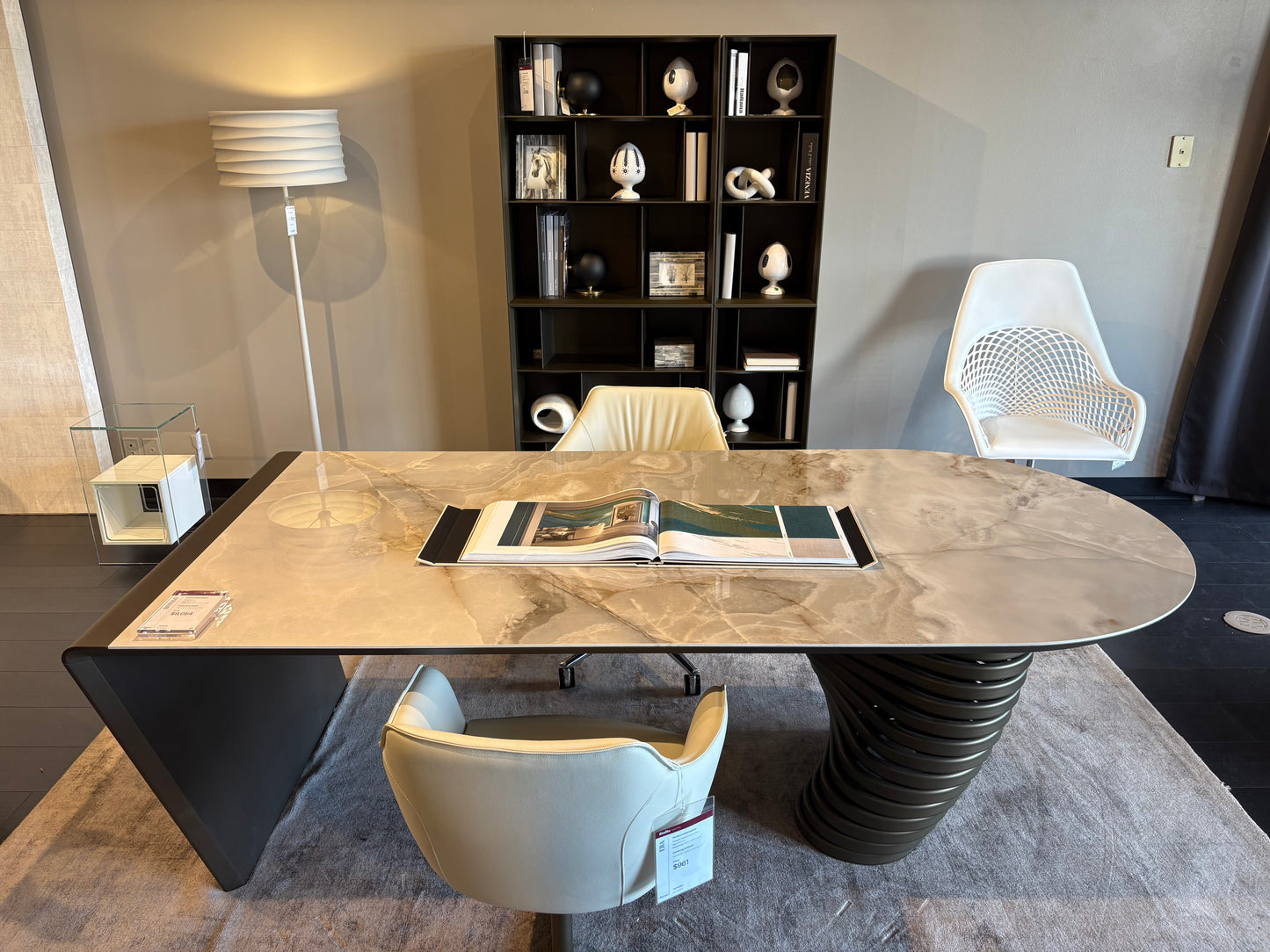 Modern Style Office Desk